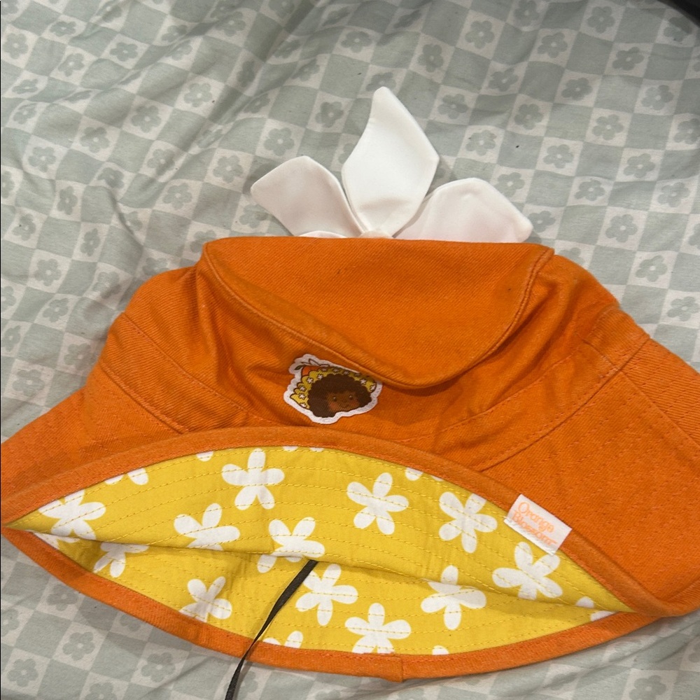 Hot Topic Orange and Yellow Floral Bucket Hat
